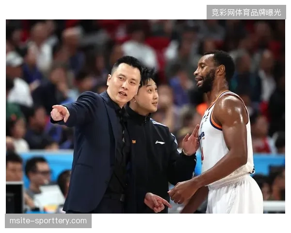 主教练卢伟在总决赛期间的数次关键暂停调整，直接改变了场上局势并最终赢得了系列赛